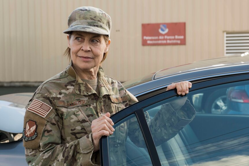 Resident Alien Linda Hamilton