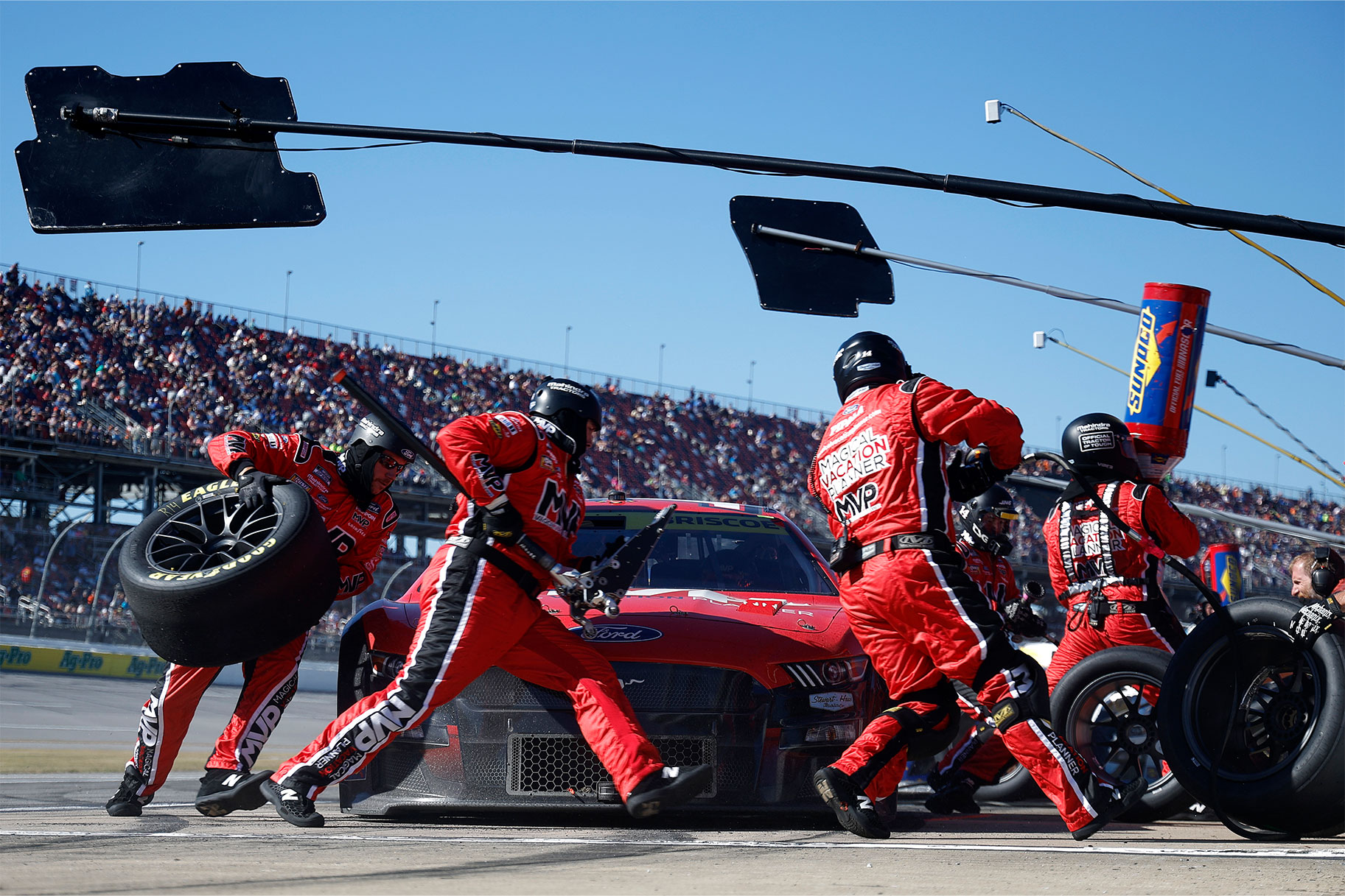 Everything You Need To Know About A NASCAR Pit Stop USA Insider