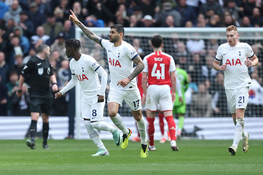 Tottenham Hotspur's Cristian Romero celebrates scoring his side's first goal during the Premier League match between Tottenham Hotspur and Arsenal FC